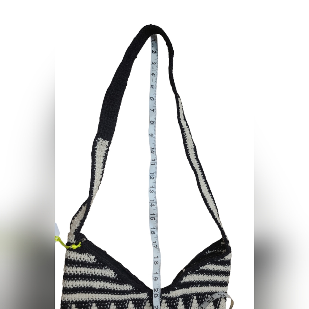 STELLA 9 ANTHROPOLOGIE BUCKET BAG PURSE WOMENS BOHEMIAN CROCHET HOBO GUATEMALAN - Picture 10 of 14